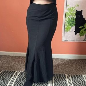 Dressbarn collection black chiffon mermaid skirt